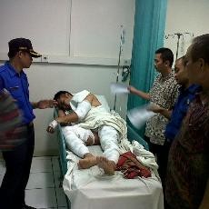 Kadiskar Bandung Jamin Nasib Kerja Dua Pemadam Terbakar