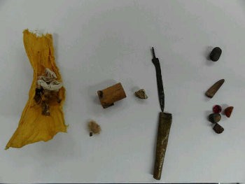 Bawa Jimat, Jamaah RI Diinterogasi Polisi