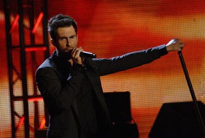 Vokalis Maroon 5 Tuntut Fox News Stop Mainkan Musik Mereka