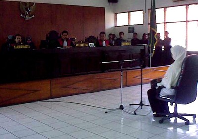 Hakim Imas Jalani Sidang Perdana