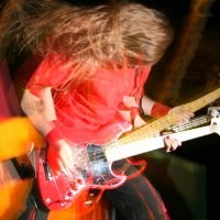 Remaja Penggemar Musik Heavy Metal Berisiko Depresi