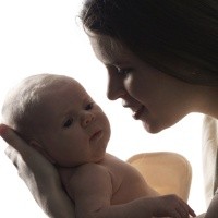 Cuci Tangan Dulu, Sebelum Pegang Bayi