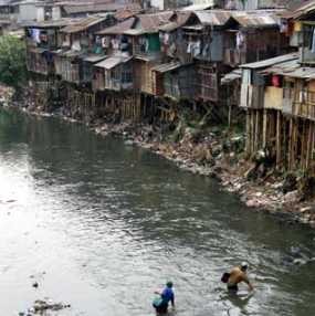 Pasokan Rumah Minim, Banyak Masyarakat Huni Kolong Jembatan