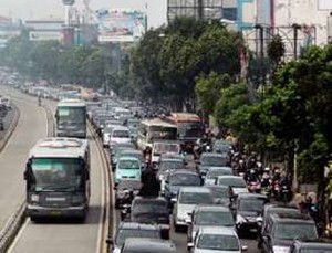 Fahmi Idris: Kemacetan Salah Pemerintah