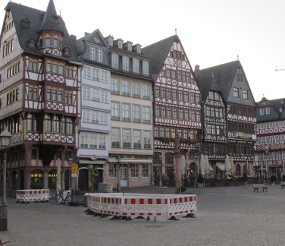 Wisata Kilat di Suhu Nol Derajat