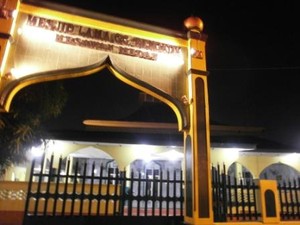 Mesjid Lama Gang Bengkok di Jalan Kesawan