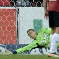 Laju Apik Die Roten & Neuer Akhirnya Terhenti