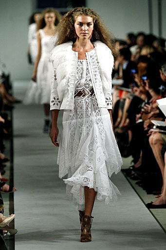 Oscar De La Renta, Spring/Summer 2012. New York Fashion Week Spring/Summer 2012. [Photo by Peter Michael Dills/Getty Images]