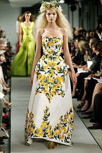 Oscar De La Renta, Spring/Summer 2012. New York Fashion Week Spring/Summer 2012. [Photo by Peter Michael Dills/Getty Images]