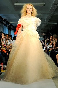 Oscar De La Renta, Spring/Summer 2012. New York Fashion Week Spring/Summer 2012. [Photo by Peter Michael Dills/Getty Images]