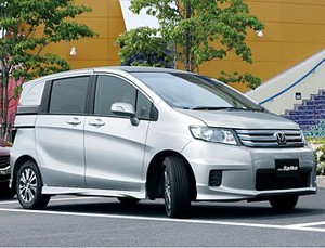 Honda Freed Makin Irit dengan Hybrid