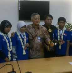 Empat Siswa Asal Madura Sabet Juara Umum Dunia Olimpiade Matematika 