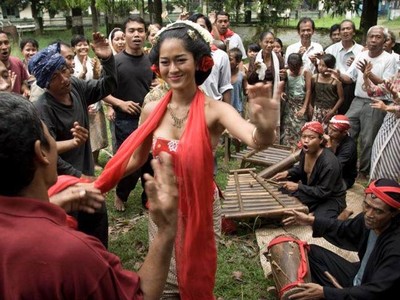 Sang Penari