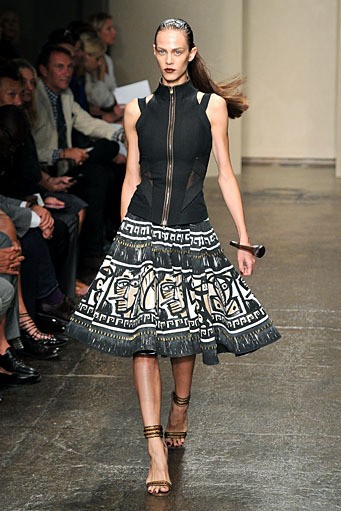 Donna Karan, Spring/Summer 2012. New York Fashion Week Spring/Summer 2012. [Foto: Mike Coppola/Getty Images for Mercedes-Benz Fashion Week]