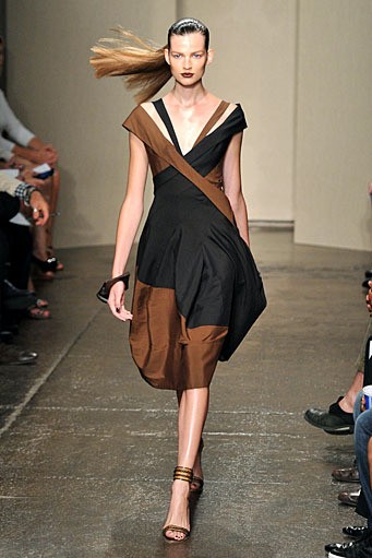 Donna Karan, Spring/Summer 2012. New York Fashion Week Spring/Summer 2012. [Foto: Mike Coppola/Getty Images for Mercedes-Benz Fashion Week]