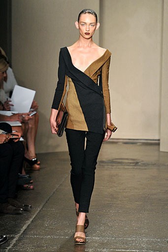 Donna Karan, Spring/Summer 2012. New York Fashion Week Spring/Summer 2012. [Foto: Mike Coppola/Getty Images for Mercedes-Benz Fashion Week]