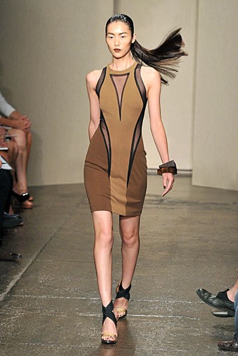 Donna Karan, Spring/Summer 2012. New York Fashion Week Spring/Summer 2012. [Foto: Mike Coppola/Getty Images for Mercedes-Benz Fashion Week]