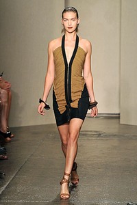 Donna Karan, Spring/Summer 2012. New York Fashion Week Spring/Summer 2012. [Foto: Mike Coppola/Getty Images for Mercedes-Benz Fashion Week]