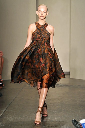 Donna Karan, Spring/Summer 2012. New York Fashion Week Spring/Summer 2012. [Foto: Mike Coppola/Getty Images for Mercedes-Benz Fashion Week]