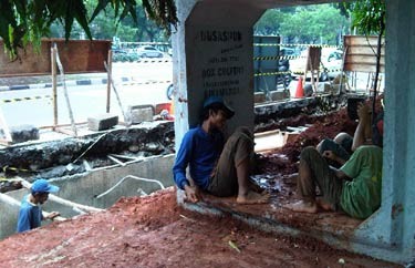 Gelar Sidak, Foke Minta Pengerjaan Gorong-gorong Sudirman Dikebut