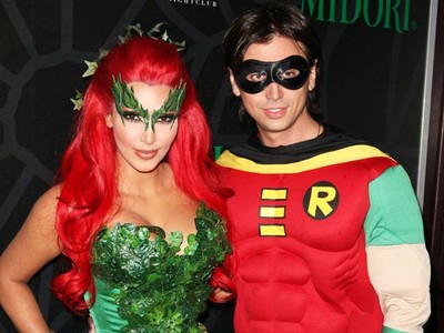 Gaya Artis Hollywood Rayakan Halloween