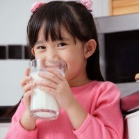 Minum Susu Sejak Remaja Kurangi Risiko Diabetes Tipe 2 