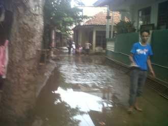 Banjir di Pondok Labu Surut, Tinggi Air Tinggal Semata Kaki