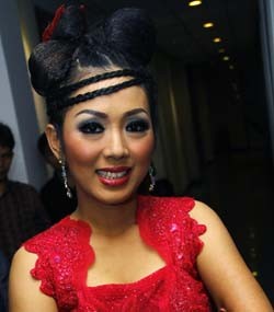  Soimah Berakting dan Menari di Musik Untuk Cinta