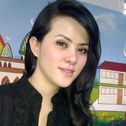 Angel Lelga Tak Mau Kulit Putih Karena Kosmetik