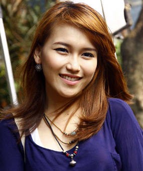 Ayu Ting Ting Lelah Dikabarkan Jadi Orang Ketiga Raffi & Yuni