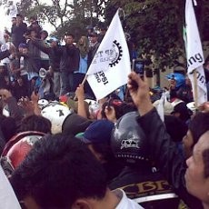 Bupati Bandung Janji Naikkan UMK Sebesar 10 Persen