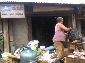 Lapak Liar di Jl Cakung-Cilincing Dibongkar