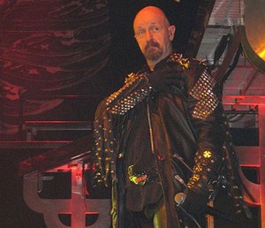 Eks Manajer Tuntut Vokalis Judas Priest Ganti Rugi 50 Juta Dolar AS