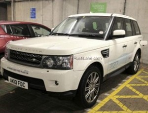 Prototipe Range Rover Sport Hybrid Minum Listrik di Mal