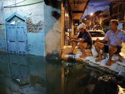 Memancing di Saat Banjir