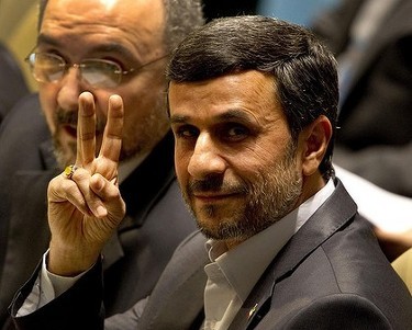 Ahmadinejad: AS Khawatir Dengan Kemampuan Militer Iran