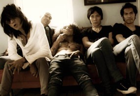 Tampil Sepanggung, Slank Kecewa Tak Bisa Ketemu Whitesnake