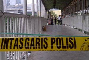 Kardus Mencurigakan di Halte Semanggi Ternyata Berisi Buku