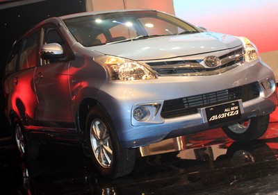 Toyota Avanza Generasi Kedua