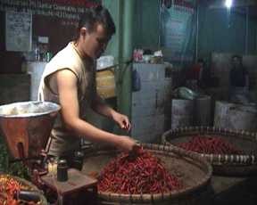 Harga Cabai Merah di Garut Melonjak 100%