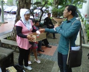 Tak Ditemui Walikota Semarang, Pasien Gagal Ginjal Galang Dana