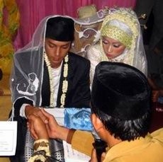 181 Pasangan di Depok Menikah pada 11/11/11