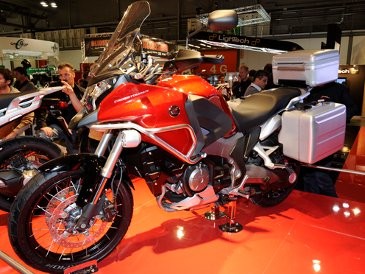 Motor Honda Untuk Pecinta Touring