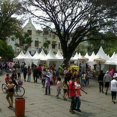 Kemana Minggu Sore Ini? Ke Taman Fatahillah Saja