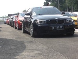 Puluhan BMW M Series Kebut-kebutan di Sirkuit Sentul