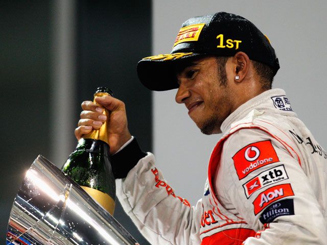 Hamilton Tampil Tercepat di Abu Dhabi