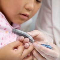 Tes Kolesterol Sebaiknya Dilakukan Sejak Anak-anak