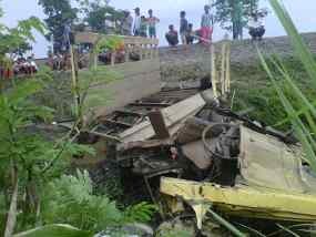 KA Rapih Dhoho Seruduk Truk, 1 Tewas 2 Orang Luka Berat