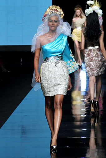 Ashley Isham. Jakarta Fashion Week 2012 at Pacific Place ground floor. Jakarta. [Foto: Mohammad Abduh/Wolipop]