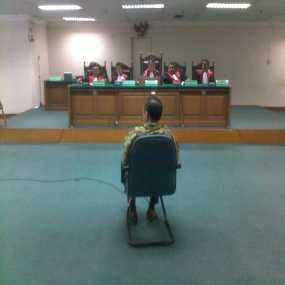 Suap Kemenakertrans, Dadong Bantah Ada Duit untuk Muhaimin